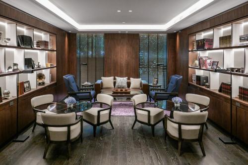 Ruang duduk di Marriott Executive Apartments, Bangkok Townhall Sukhumvit