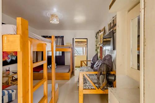Posezení v ubytování Monaliza Surf Resort La Union