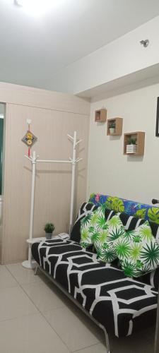 Moa Staycation pasay by mj