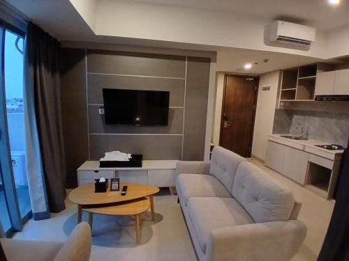 Kuchyň nebo kuchyňský kout v ubytování Nemuru Grand Suites