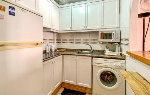 Pet Friendly Apartment In Torrevieja
