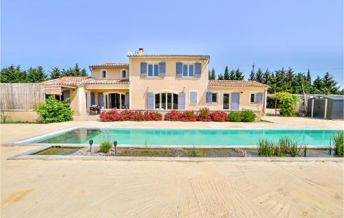 Beautiful Home In Eyragues