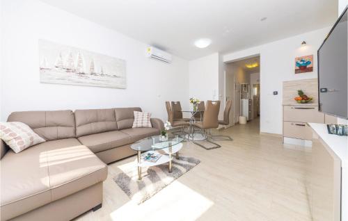 Two-Bedroom Apartment In Trogir