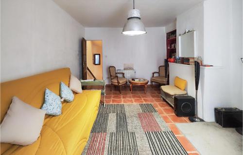 Lovely Home In Pézenas With Wifi
