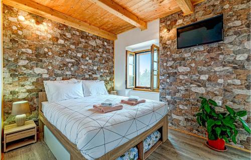 2 Bedroom Amazing Home In Orebic