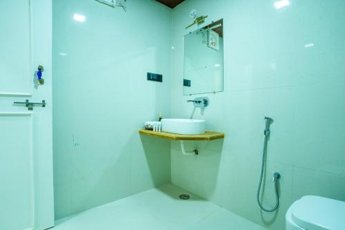 Salle de bains dans l'établissement Bhim Kothi