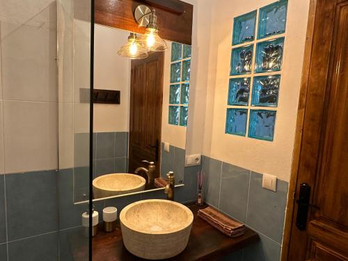 Koupelna v ubytování Apartamento en preciosa villa rural rodeado de naturaleza