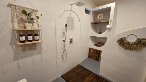 Ένα μπάνιο στο Hôtel Les sables blancs - ADULTS ONLY - Gili Air