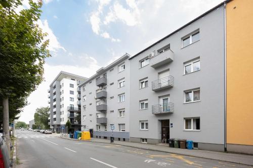 Modern studio near City Center