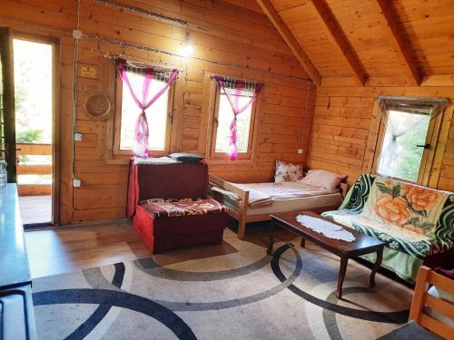 Χώρος καθιστικού στο PoB Trail 192 km - Panorama Hostel
