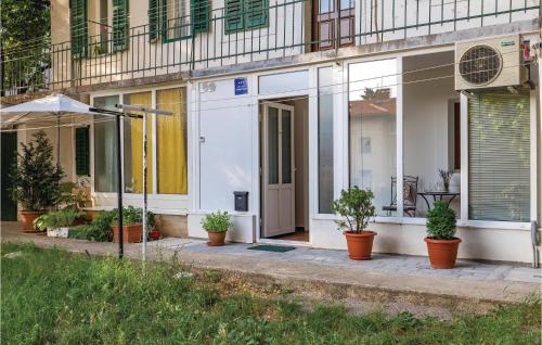 1 Bedroom Gorgeous Apartment In Rijeka