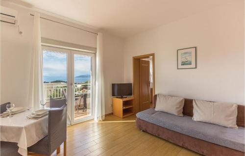 Televízia a/alebo spoločenská miestnosť v ubytovaní Apartment Vukovarska Vii