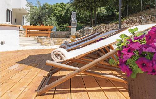 Stunning Apartment In Pula With Wifi