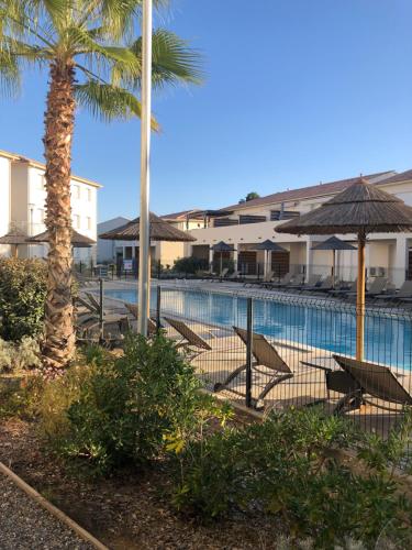 Appart. en Corse t3 bord de mer et piscine. N 143