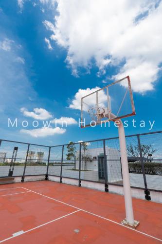 Εγκαταστάσεις για τένις ή/και σκουός στο Platinum Suite Meritus by Moowin ή εκεί κοντά