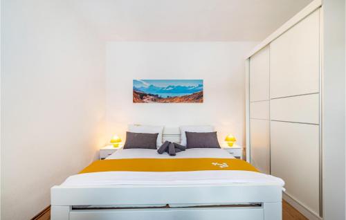 Φωτογραφία από το άλμπουμ του 1 Bedroom Amazing Home In Zelengrad σε Zelengrad