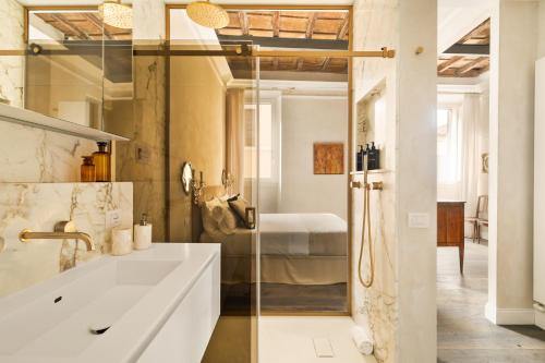 Luxury apartment in Trastevere