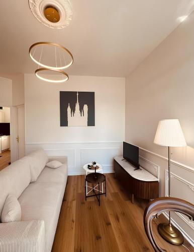 Sainte Croix T2 Style Haussmannien Lumineux, Proche Centre Ville - Linge & Ménage Inclus