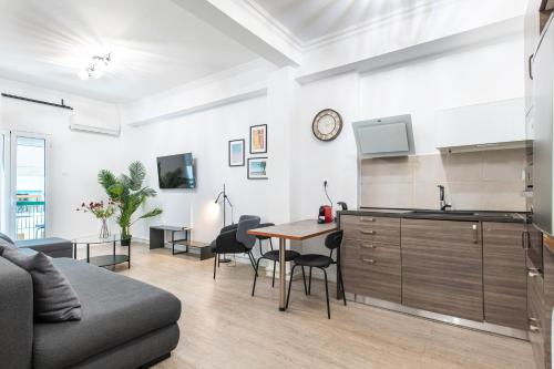 AVM Suites - Koukaki center