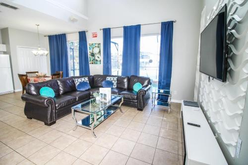 Disney Dream Themed Rooms Pool and Games photo 20