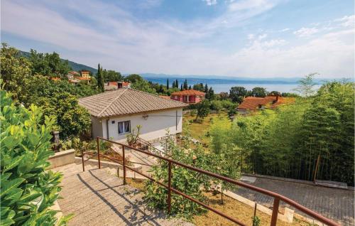 Awesome Apartment In Lovran With Wifi