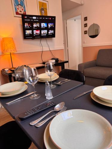 Peaceful Flat w WiFi Very Close to Pl Massena Refurbished