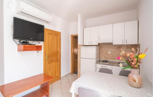 2 Bedroom Amazing Apartment In Dubrovnik