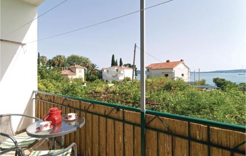 Apartment Kastel Kambelovac 10