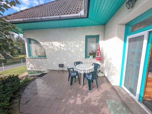 Fotografie z fotogalerie ubytování Holiday home in Zalakaros 52058 v destinaci Zalakaros