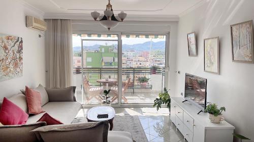 City Views Apartment Blloku - City Center