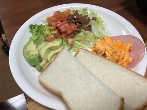 Comida en o cerca de este apartamento