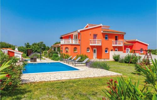 Nice Home In Sisan With Wifi