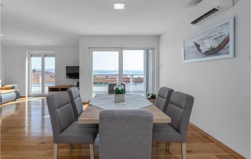 2 Bedroom Awesome Apartment In Crikvenica