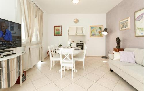 Gorgeous Home In Kastel Sucurac