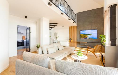 Gorgeous Home In Kastel Sucurac