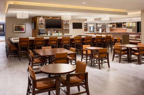 Hyatt House New Orleans Downtown Image