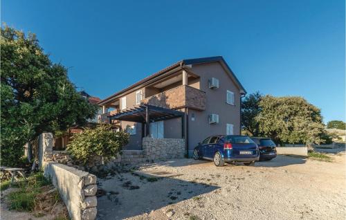 Lovely Apartment In Mandre With Wifi