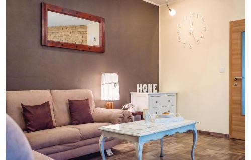 Posezení v ubytování Three-Bedroom Holiday Home In Dubrava