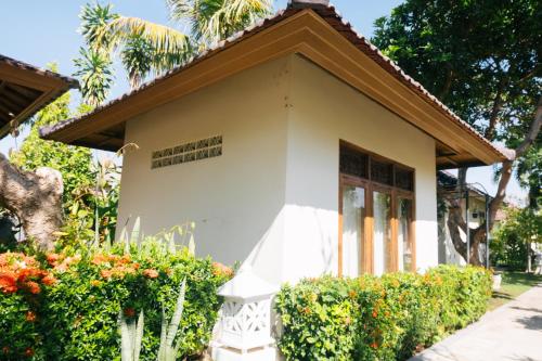 Bangunan di mana terletaknya taman percutian
