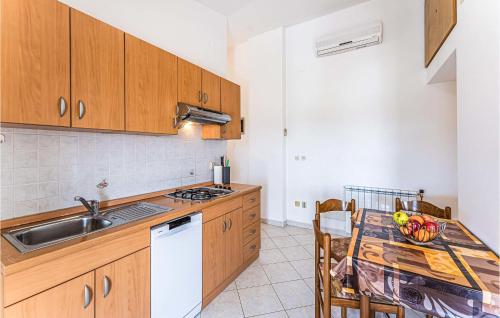 Stunning Apartment In Medulin With Wifi
