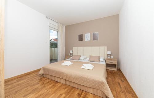 Amazing Apartment In Kastel Gomilica