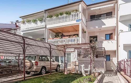 Stunning Apartment In Pula With Wifi