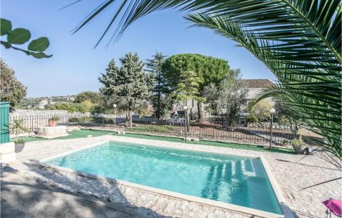Πισίνα στο ή κοντά στο Cozy Home In Modica With Kitchenette