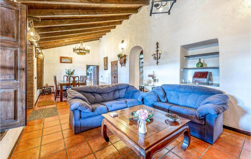 Χώρος καθιστικού στο 2 Bedroom Nice Home In Mijas