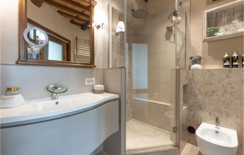 a bathroom with a sink and a shower at Stunning Home In Capannori With Jacuzzi in Capannori