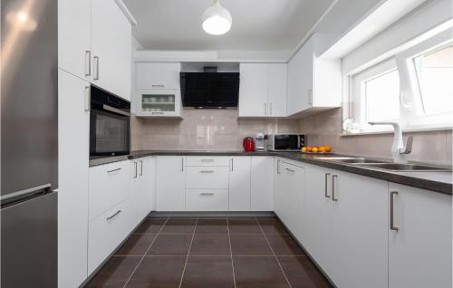 Beautiful Home In Zadar