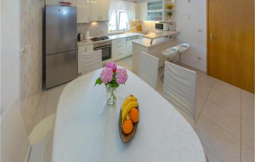 Stunning Home In Plat