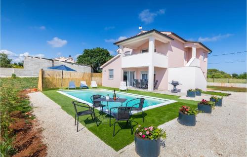 3 Bedroom Gorgeous Home In Pula