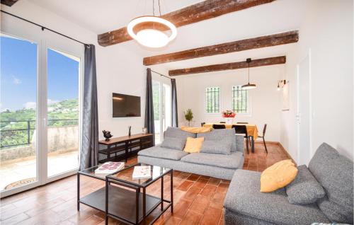 Photo de la galerie de l'établissement Cozy Apartment In Saint-Jeannet, à Saint-Jeannet