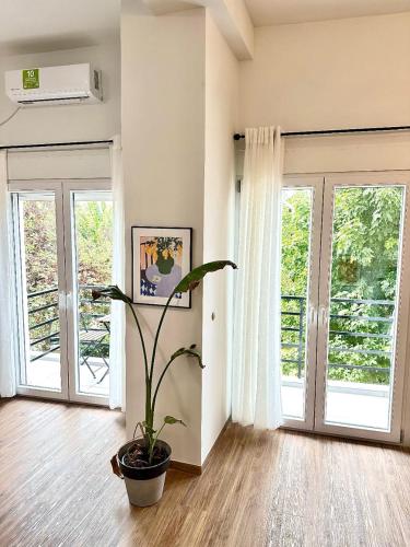 Park View 1BR, 250m from Petralona Metro